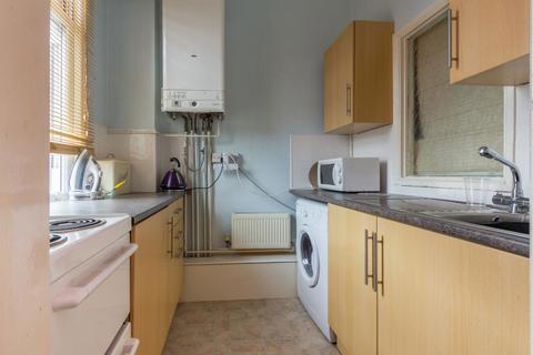1 bedroom flat to rent, Grove Avenue, Moseley, B13 9RX