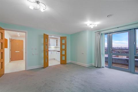 1 bedroom apartment for sale, Elles House, Shotfiled, Wallington, Surrey