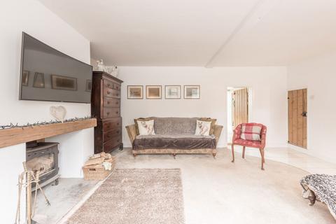 14 Thornhill Road, Sutton Coldfield, B74 3EH