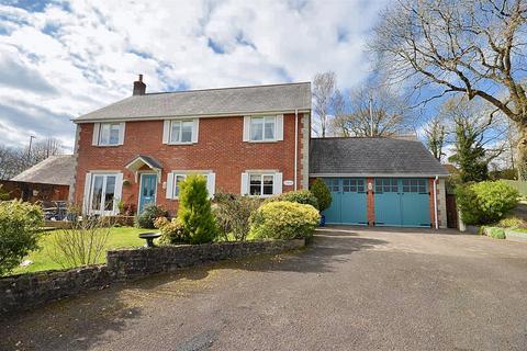 4 bedroom detached house for sale, Bourton, Gillingham