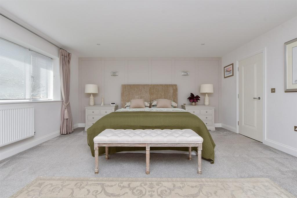 Main Bedroom