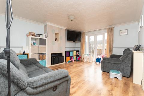 3 bedroom terraced house for sale, Dart Close, Rochester, Kent