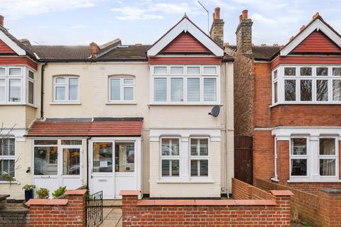 Raymond Avenue, London