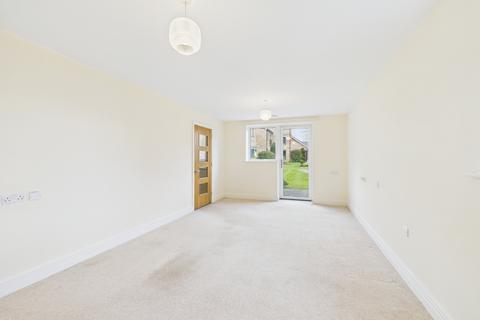 2 bedroom apartment for sale, Westonia Court, Wellingborough Road, Weston Favell, Northampton, NN3 3JB