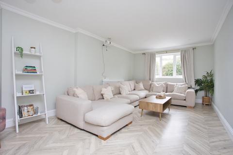 4 bedroom detached house for sale, St. Marys Road, Hythe, CT21