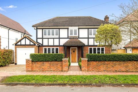 5 bedroom detached house for sale, Parkwood Avenue, Esher, KT10