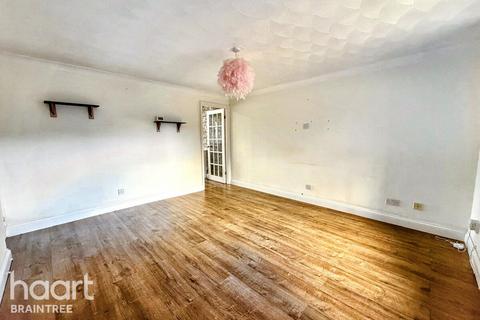 3 bedroom terraced house for sale, St Vincent Chase, Braintree