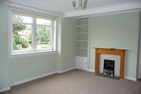 3 bedroom flat to rent, Northfield Broadway, Edinburgh, EH8