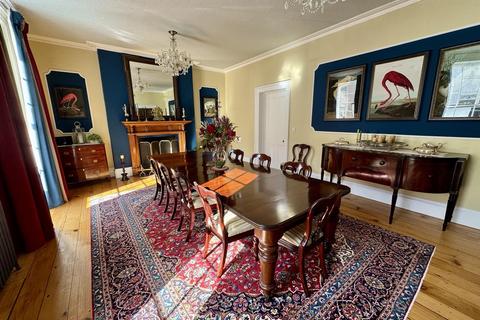 6 bedroom townhouse for sale, 10 Rating Row, Beaumaris