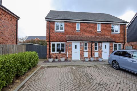 2 bedroom semi-detached house for sale, Unicorn Way, Burgess Hill, RH15