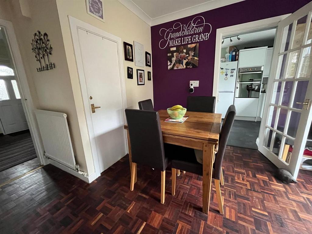 AM.jpeg