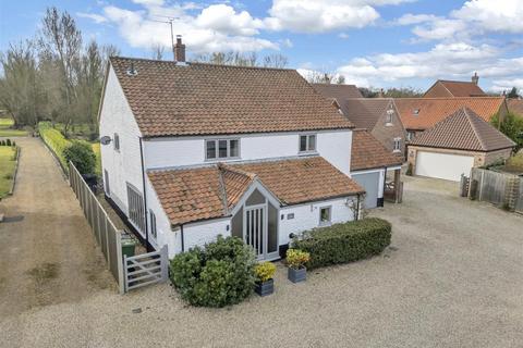 4 bedroom detached house for sale, West Park Farm Close, Ickburgh, Thetford