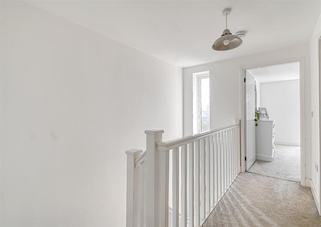 45b Listley Street-11.jpg