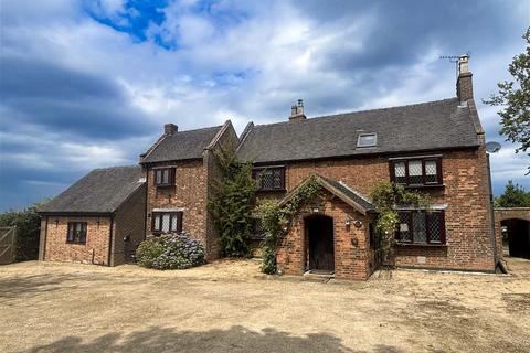 undefined, Greysich Lane, Burton On Trent DE15