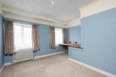 23 Bramham Avenue, York, YO26 5BE