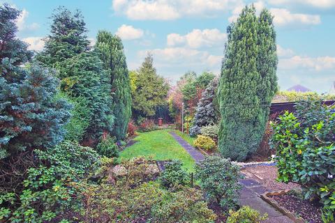 3 bedroom semi-detached house for sale, Common Road, Wombourne, WV5