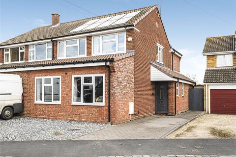 37 Cherry Tree Road, Chinnor, OX39 4QZ