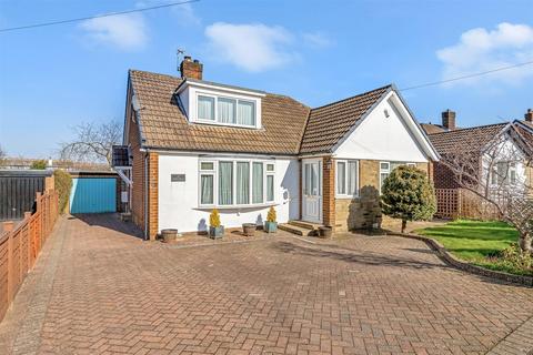 2 bedroom detached bungalow for sale, Hall Drive, Burley in Wharfedale LS29