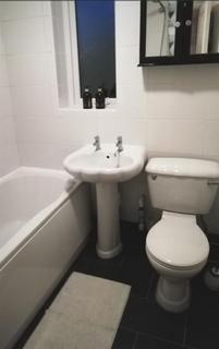 1 bedroom in a house share to rent, Ingram Road, Thornton Heath