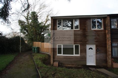 4 bedroom end of terrace house to rent, Robinswood Gardens, Gloucester, Gloucestershire