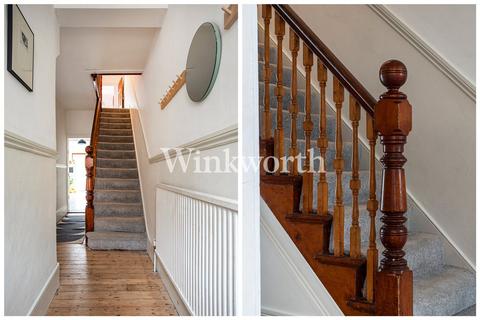 80 Warwick Gardens, London, N4 1JA