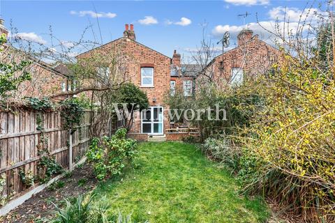 80 Warwick Gardens, London, N4 1JA