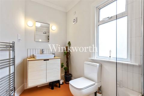 80 Warwick Gardens, London, N4 1JA