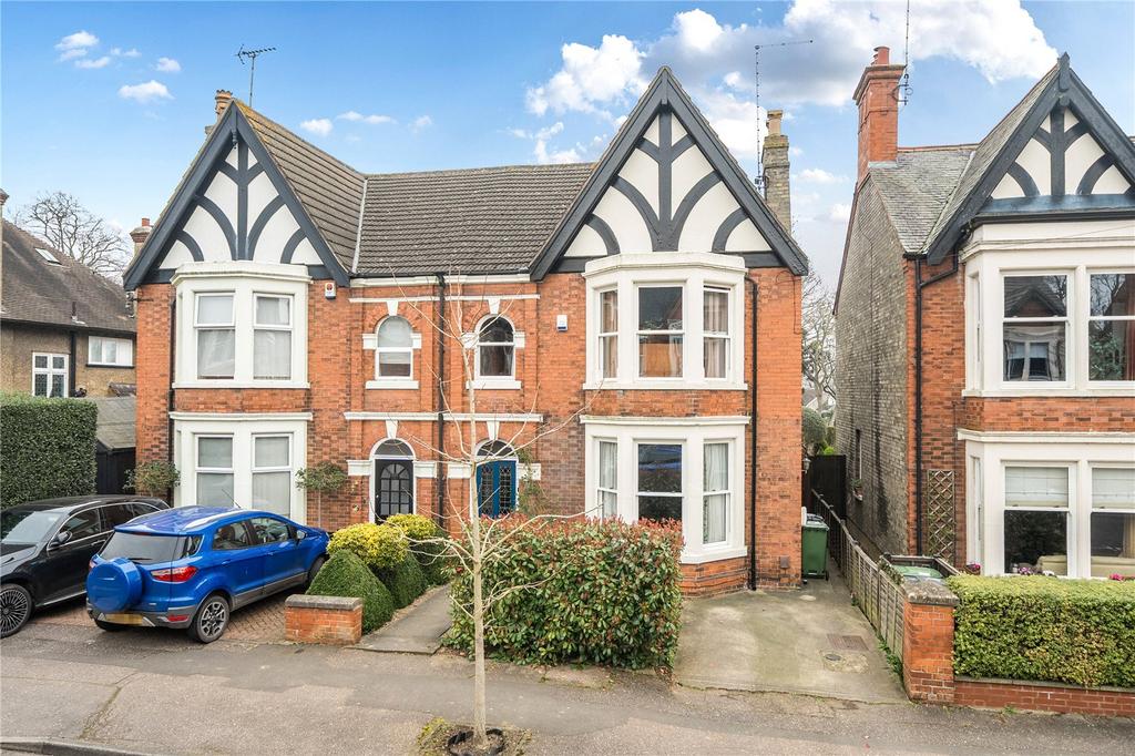 7 Thorpe Lea Road