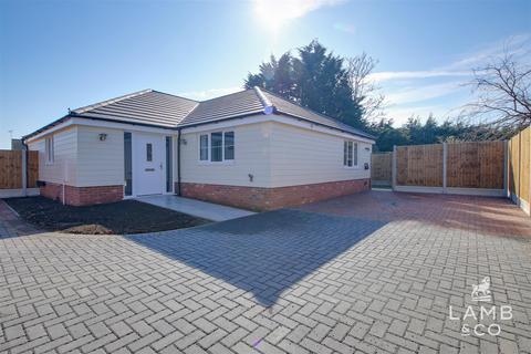 3 bedroom detached bungalow for sale, Castle Way, St. Osyth CO16