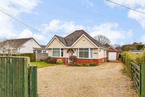 2 bedroom detached bungalow for sale, WALTHAM CHASE