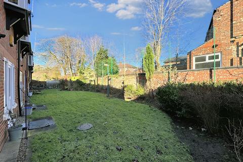 1 bedroom flat for sale, Melton Road, Manchester, M8