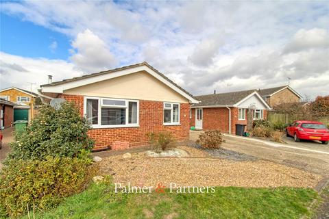 2 bedroom bungalow for sale, Poplar Grove, Essex CM0