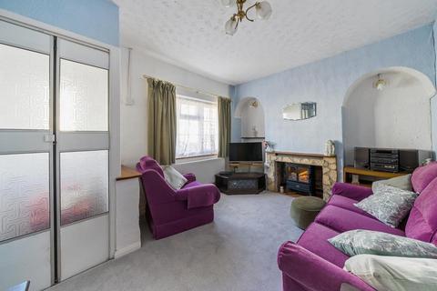 3 bedroom cottage for sale, Stratton St Margaret,  Swindon,  Wiltshire,  SN3