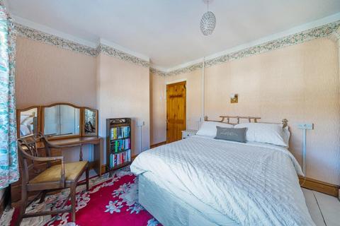 3 bedroom cottage for sale, Stratton St Margaret,  Swindon,  Wiltshire,  SN3
