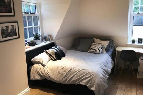 2 bedroom flat to rent, Austin Street, London E2