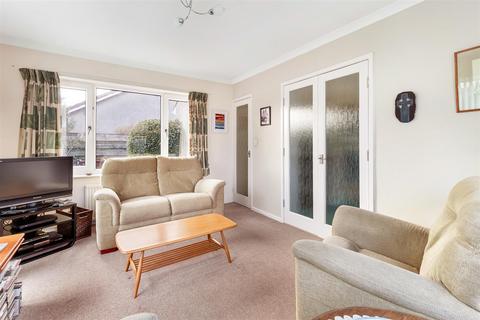 2 bedroom bungalow for sale, Moor Park Drive, Addingham LS29
