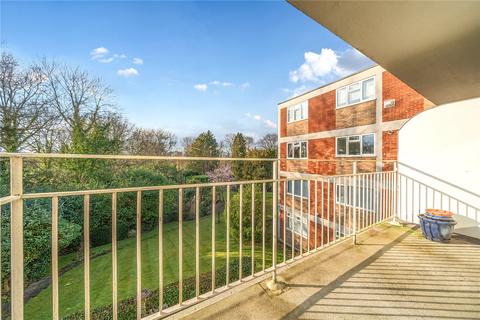 2 bedroom flat for sale, Chaseley Court, Oatlands Drive, Weybridge, KT13