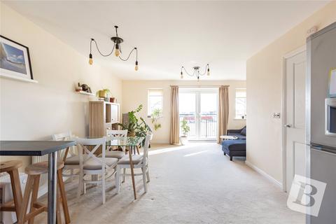 6 Hinterland House, 5 Meadfarm Close, Romford, RM3 9FJ