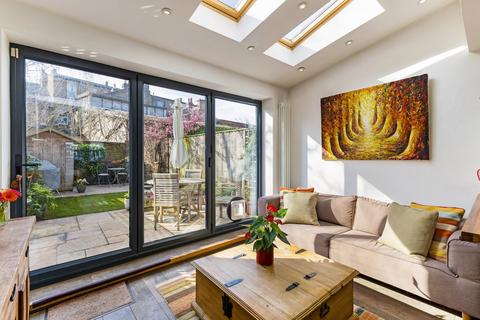 53 Glenfield Road, London, W13 9JZ
