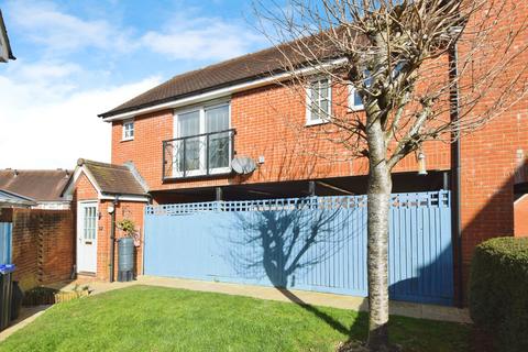 2 bedroom maisonette for sale, Oaklands Avenue, Amesbury, SP4 7WL