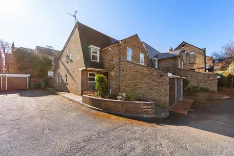 4 bedroom terraced house for sale, Thalia Close Greenwich SE10