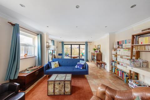 undefined, Thalia Close Greenwich SE10