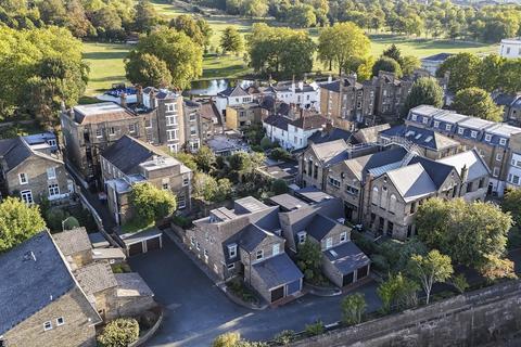 undefined, Thalia Close Greenwich SE10
