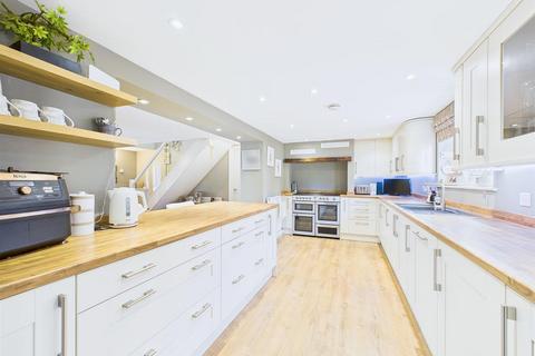 5 bedroom semi-detached house for sale, Blacksmiths Lane, Haveringland