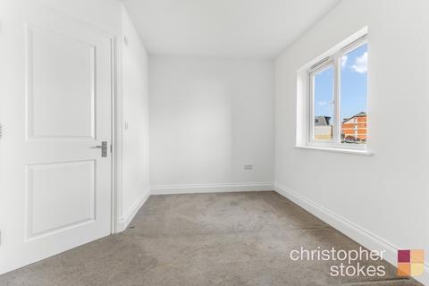 2 bedroom flat for sale, Abingdon Court, High Street, Waltham Cross, Hertfordshire, EN8 7FD