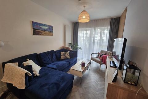 3 bedroom apartment for sale, Blyth Road, Hayes, Greater London, UB3