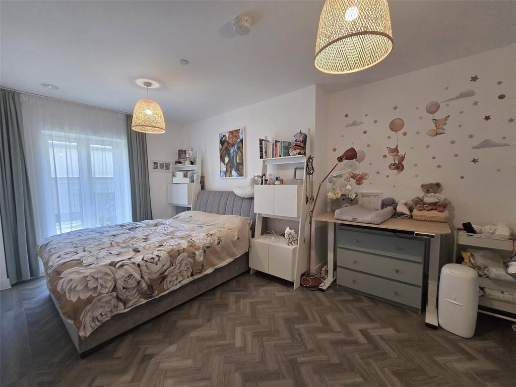 Bedroom One (2)
