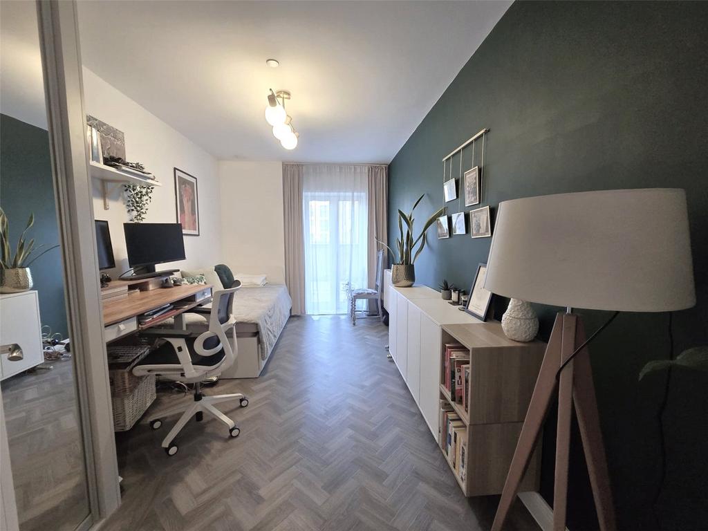 Bedroom Two (2)