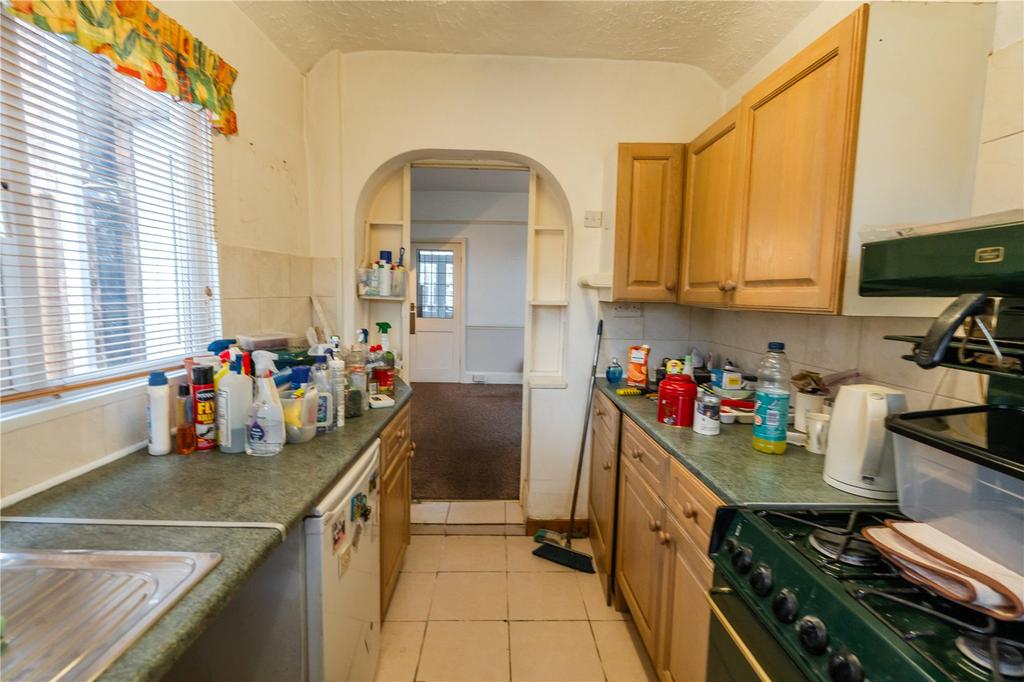Kitchen (2)