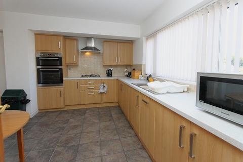 61 Sandy Road, Stourbridge, DY8 3AJ